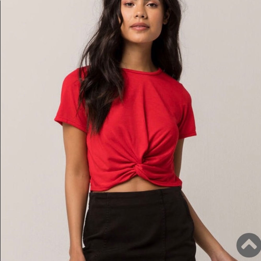 Red twist crop top